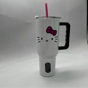 NEW Hello Kitty 40oz tumbler and straw white with pink bow